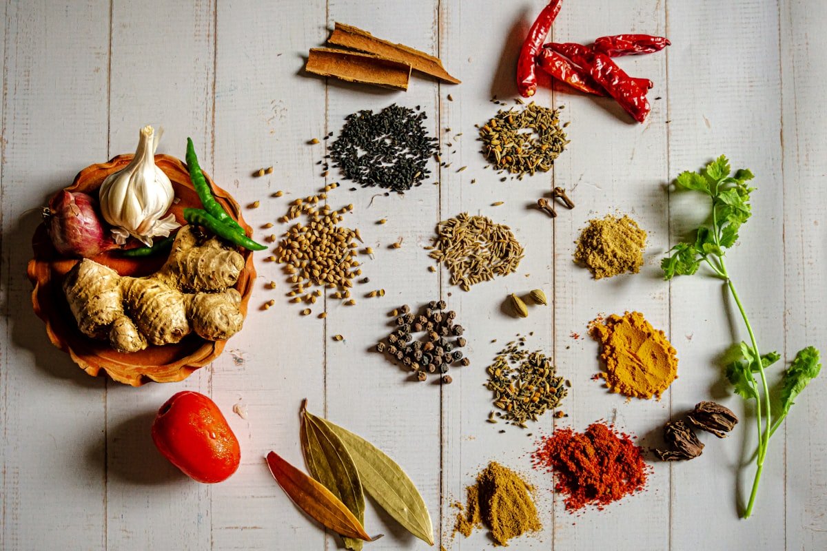 Tips Memilih dan Menyimpan Bumbu Dapur agar Masakan Selalu Harum dan Lezat